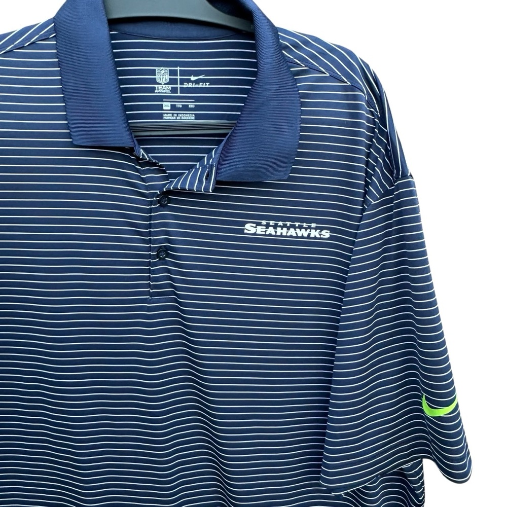 Seahawks Nike Navy and White Seahawks Polo Shirt EUC big and tall sz XXL